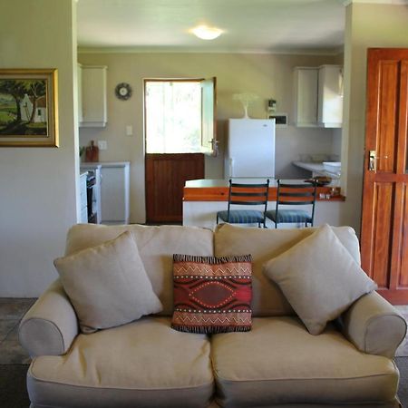 Cicada Self Catering Cottage Underberg Buitenkant foto