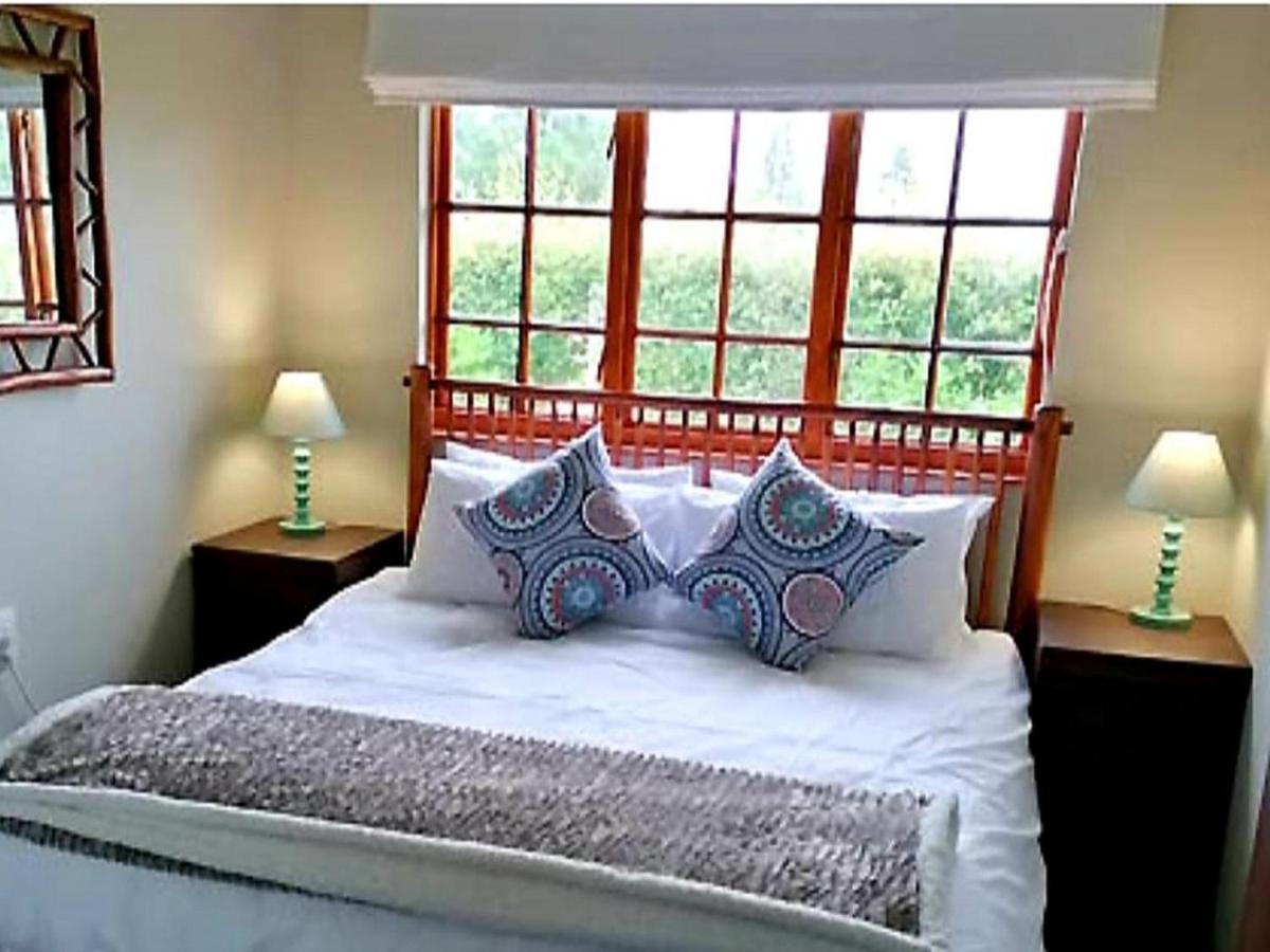 Cicada Self Catering Cottage Underberg Buitenkant foto