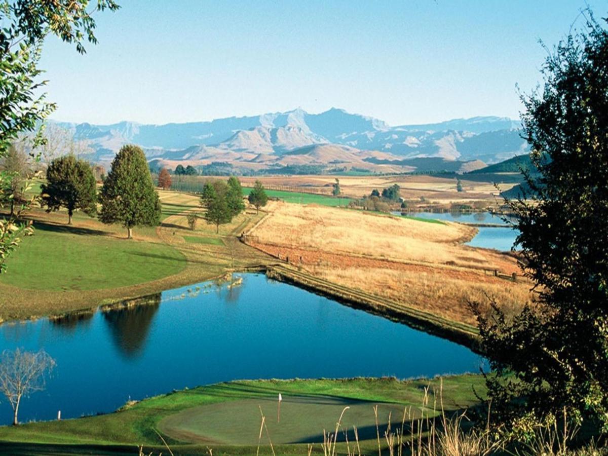 Cicada Self Catering Cottage Underberg Buitenkant foto