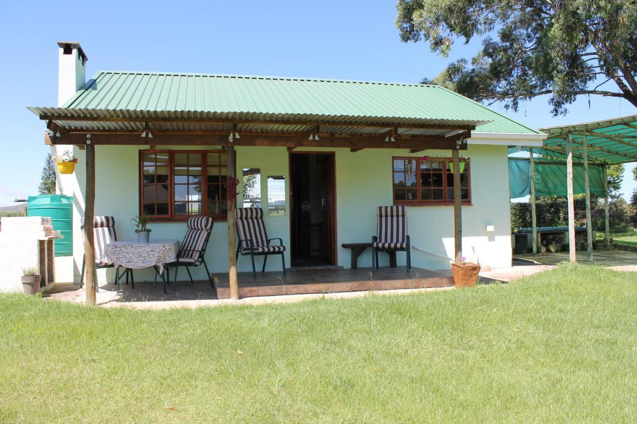 Cicada Self Catering Cottage Underberg Buitenkant foto